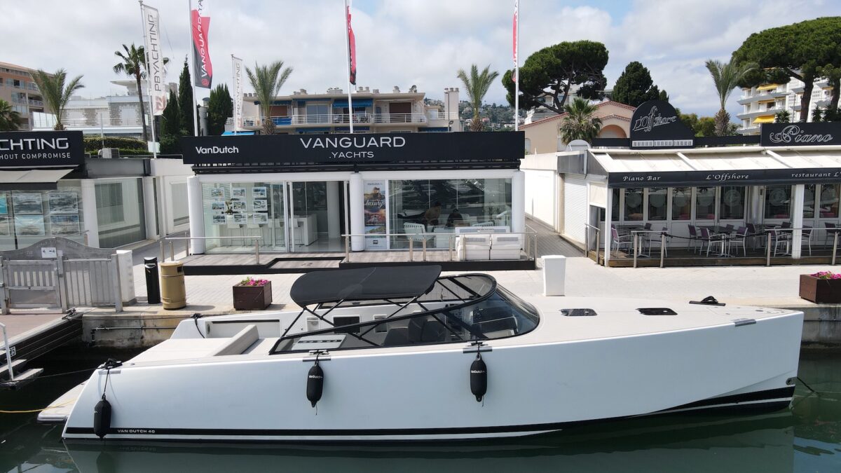 VanDutch 40 - 2014