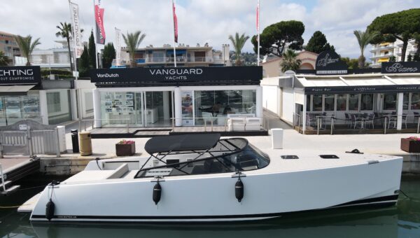 VanDutch 40 - 2014