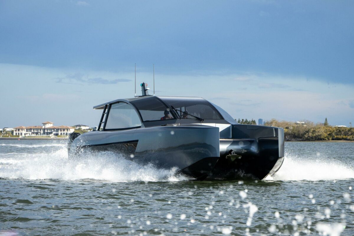 STEALTH 50 CATAMARAN - Image 3