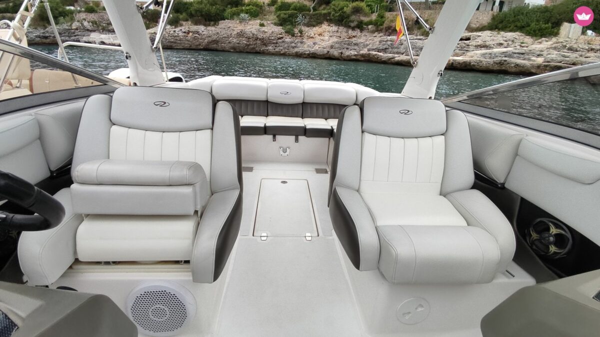 REGAL 2700 BOWRIDER - Image 3