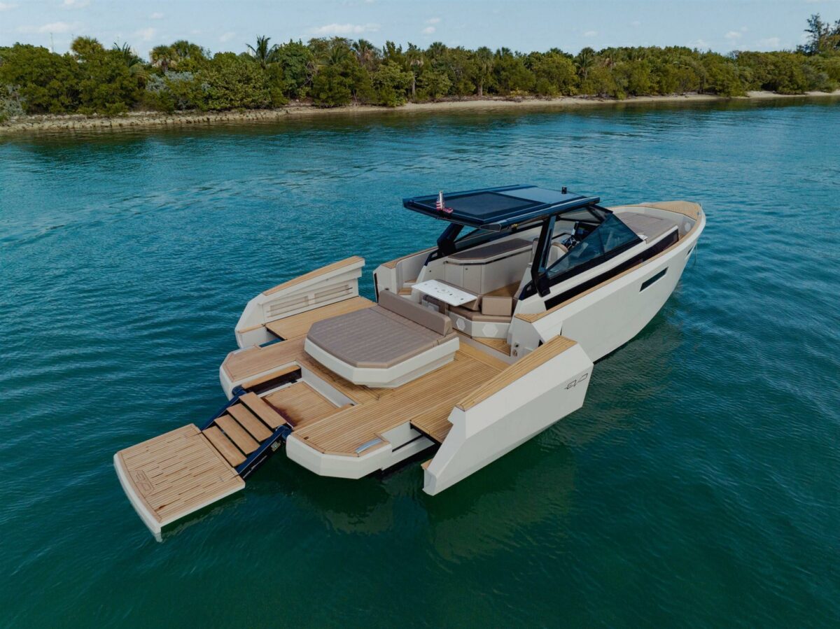 EVO YACHTS "R4" WALKAROUND - 2024 - Image 3