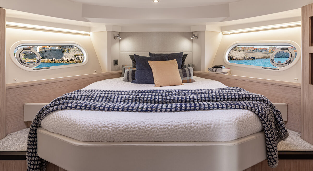 BENETEAU SWIFT TRAWLER 41 - Image 4