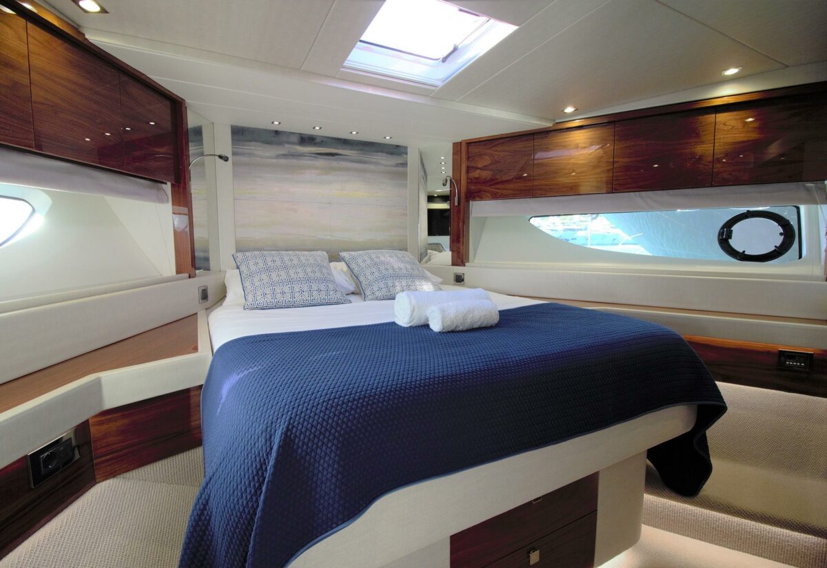 SUNSEEKER 76 YACHT - 2019 - Image 6