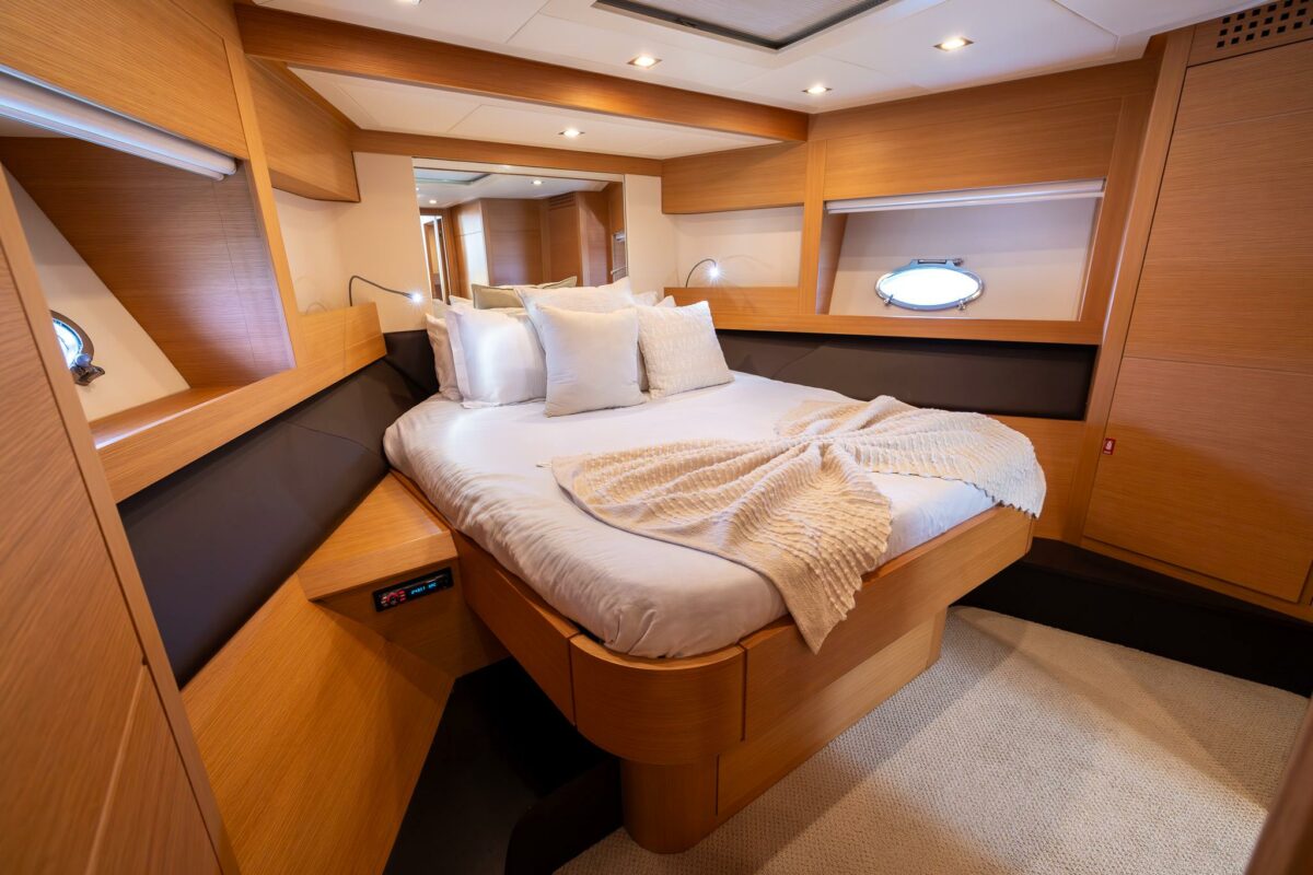 PERSHING 64 - Image 11