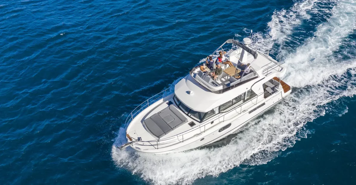 BENETEAU SWIFT TRAWLER 41 - Image 2