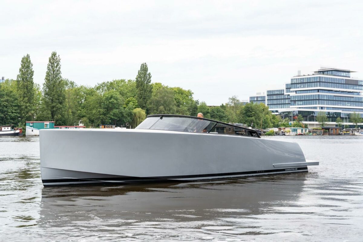 VANDUTCH " VD40 " - 2023
